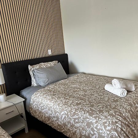Beautiful Lakeview Apartment Taupo Eksteriør bilde